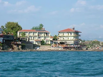 Yali B&B 시데